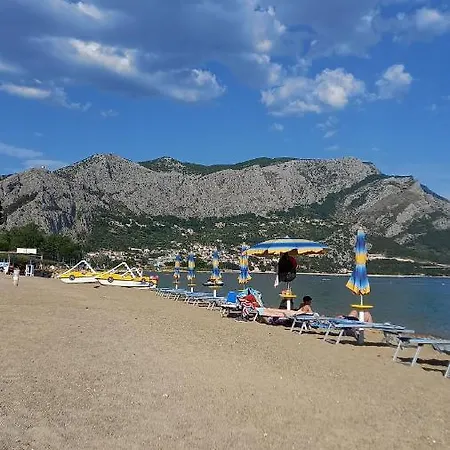 Apartament Bugenvilija Duće