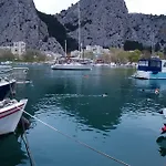 Bugenvilija * Duće