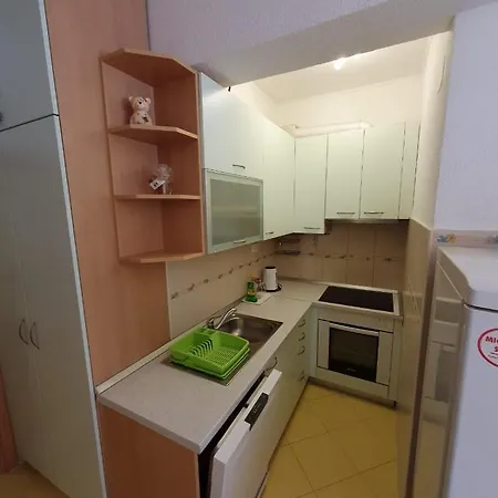 Apartment Bugenvilija *