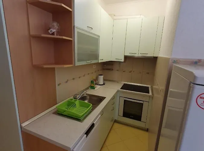 아파트 Bugenvilija *